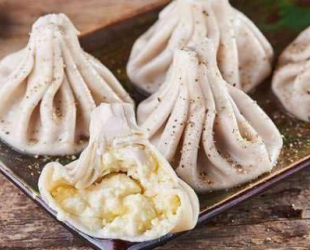 Хинкали с сыром и зеленью
